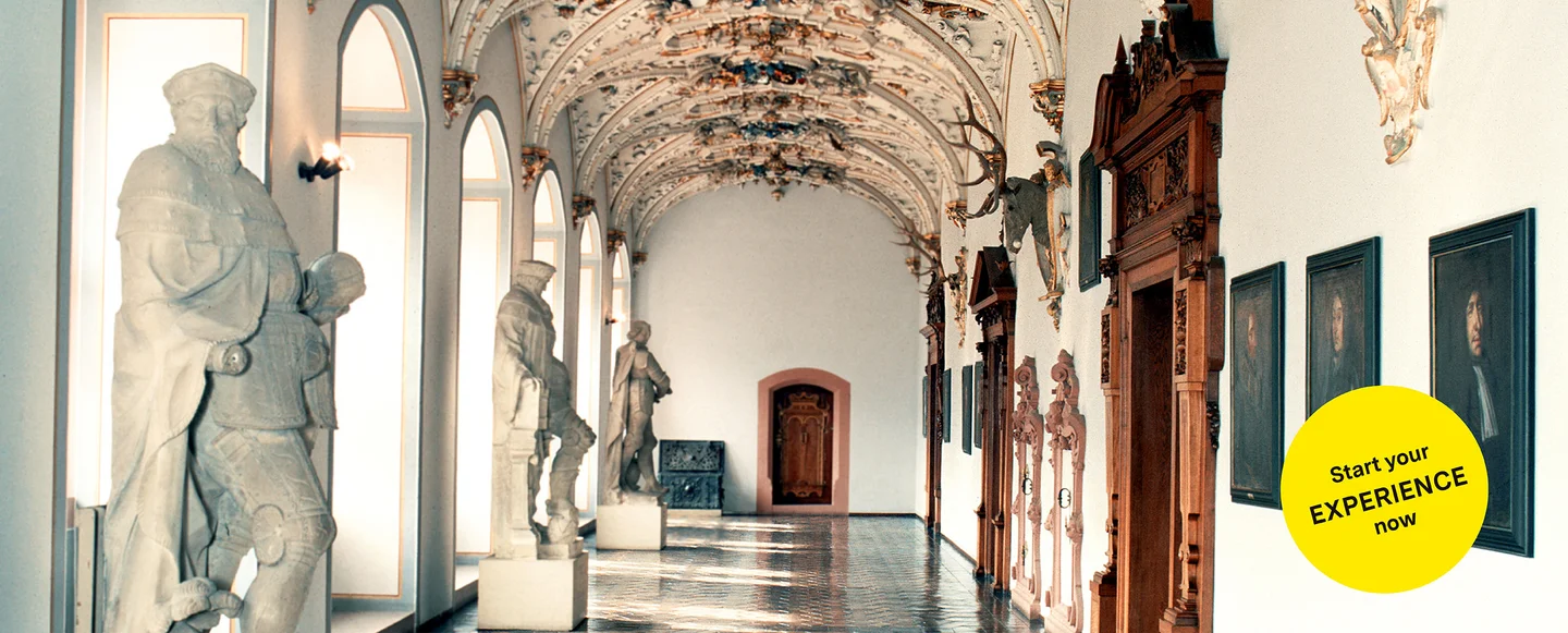 Heidelberg Castle, advertising banner for the app "Monument BW"